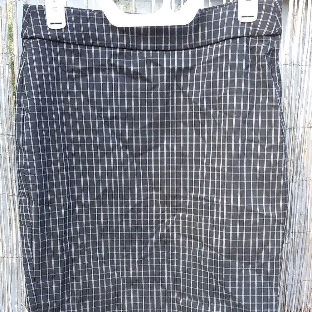 Elle Bl &Wh Pinstripe Straight Pencil Skirt - S - Picture 2 of 11
